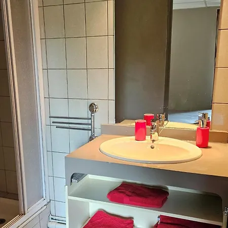Aparthotel Diligence *